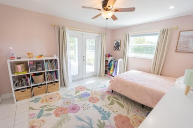 Welcome to your private acre retreat in the highly sought after - photo 26