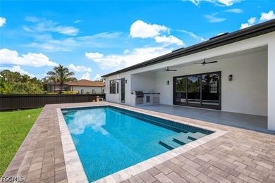 This custom-built 4-bedroom, 3-bathroom home in the desirable - photo 27