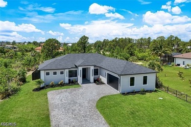 This custom-built 4-bedroom, 3-bathroom home in the desirable - photo 32