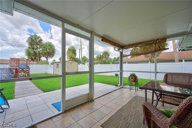 Welcome to your Florida retreat! This charming 3-bedroom - photo 34
