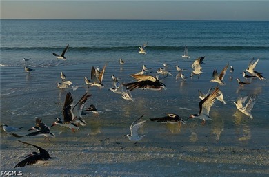 Welcome to your Florida retreat! This charming 3-bedroom - photo 45