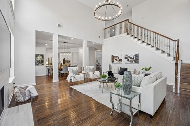 Nestled on a sprawling 0.509 acre corner lot within a cul-de-sac - photo 6