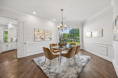 Nestled on a sprawling 0.509 acre corner lot within a cul-de-sac - photo 10