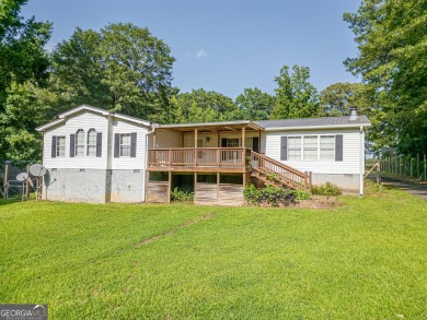 Lake Home For Sale in Eatonton, Georgia