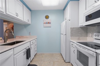 Lake Condo For Sale in Vero Beach, Florida