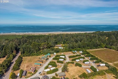 Searching for the ideal, low-maintenance coastal getaway? This - photo 11
