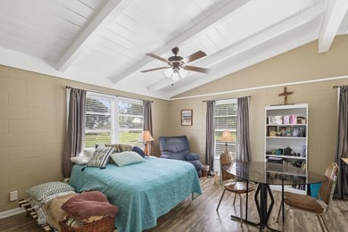 Coastal Cottage in a Prime Beach Town! Fall in love with this - photo 16