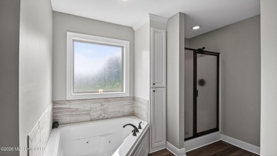 Seller is offering $5000 in buyer closing costs! Like-New Home - photo 24