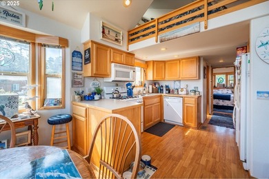 Searching for the ideal, low-maintenance coastal getaway? This - photo 25