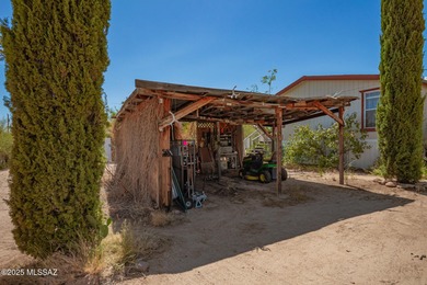 Room to roam, peace to own! Welcome to 11787 S Cherokee Ln - a 4