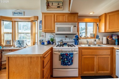 Searching for the ideal, low-maintenance coastal getaway? This - photo 26