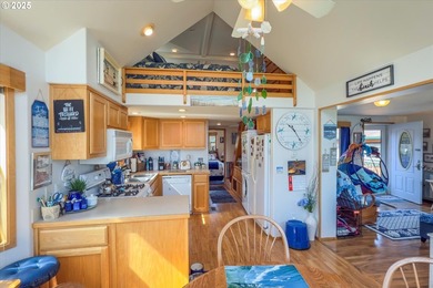 Searching for the ideal, low-maintenance coastal getaway? This - photo 30