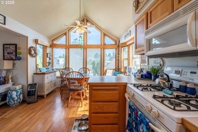 Searching for the ideal, low-maintenance coastal getaway? This - photo 32
