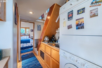 Searching for the ideal, low-maintenance coastal getaway? This - photo 34