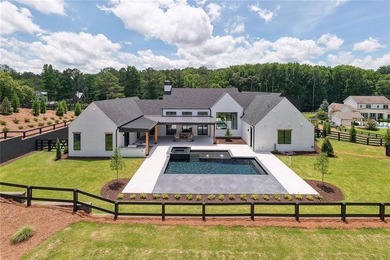 Introducing an extraordinary new construction estate set on 3.3 - photo 3