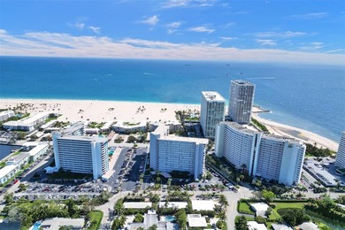 Beautifully updated 1-bed, 1-bath condo in the coveted Harbour - photo 2