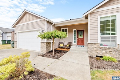 Strait Juan de Fuca  Home Active Under Contract in Port Angeles Washington