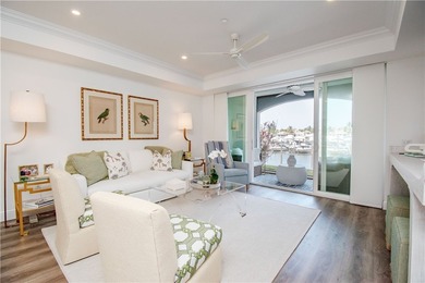Beautifully renovated 1st floor waterfront condo in Harbor - photo 3