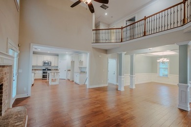 Welcome home to this stunning, light-filled brick residence - photo 14