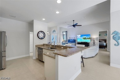 Welcome to this beautifully maintained 3-bedroom, 2-bath, 3 car - photo 15