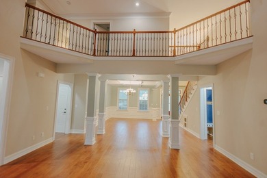 Welcome home to this stunning, light-filled brick residence - photo 15
