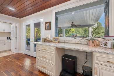 Beautifully updated home in the sought-after Lake Tanglewood - photo 20