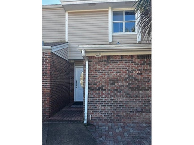Live in the heart of Destin, less than a mile to the Destin - photo 1