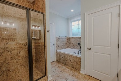 Welcome home to this stunning, light-filled brick residence - photo 21