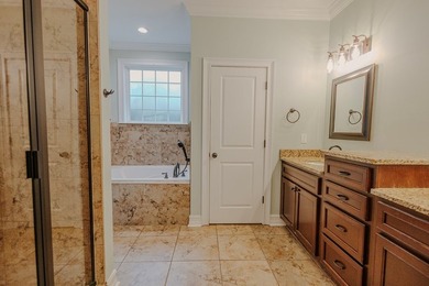 Welcome home to this stunning, light-filled brick residence - photo 23