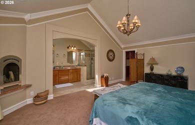 Experience the elegance of Western European design and custom - photo 27