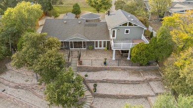 Beautifully updated home in the sought-after Lake Tanglewood - photo 29
