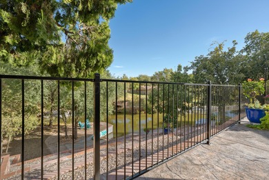 Beautifully updated home in the sought-after Lake Tanglewood - photo 33