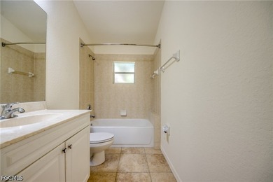 Presenting 4341 SW 25th Ct, a Lovely 4BD/3BA/2CG Pool Home - photo 33