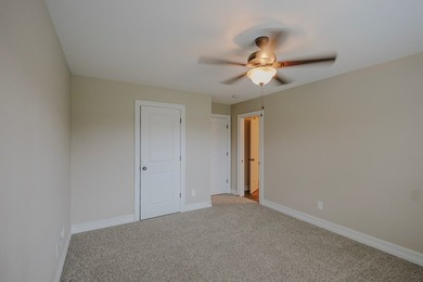Welcome home to this stunning, light-filled brick residence - photo 34