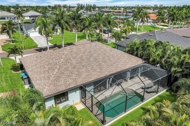 Welcome to this beautifully maintained 3-bedroom, 2-bath, 3 car - photo 36