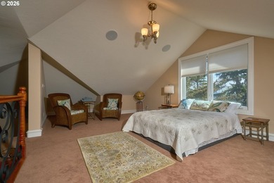Experience the elegance of Western European design and custom - photo 44