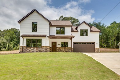 Lake Hartwell Home Sale Pending in Anderson South Carolina