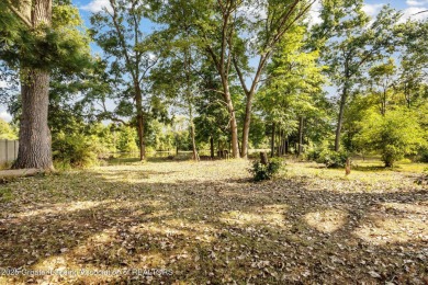 Lake Lot For Sale in Eaton Rapids, Michigan
