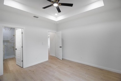 Brand-new construction on a spacious 8,755 sq ft lot in Corpus - photo 16