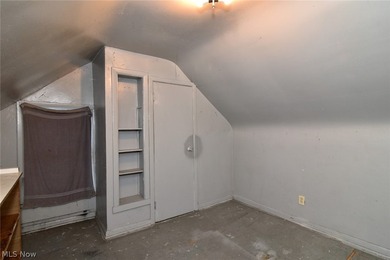 Welcome to this charming and partially updated single-family - photo 20