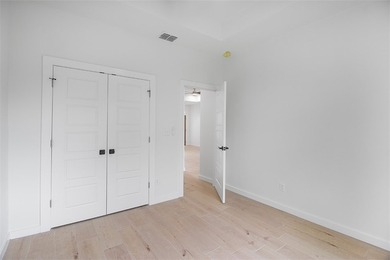Brand-new construction on a spacious 8,755 sq ft lot in Corpus - photo 24