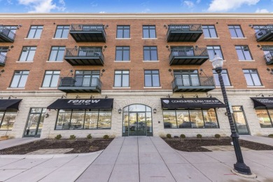 Lake Home Sale Pending in Aurora, Illinois
