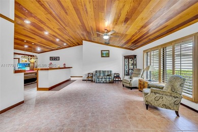 An exceptional opportunity to own a substantially larger home - photo 14