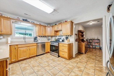 Enjoy the ease of one-level living in this well-maintained - photo 15