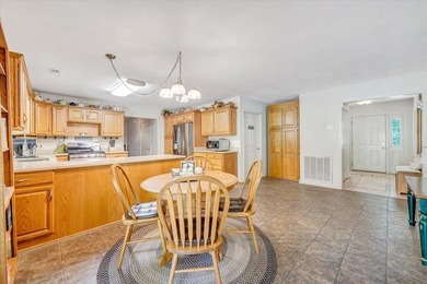 Enjoy the ease of one-level living in this well-maintained - photo 17