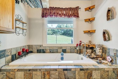 Enjoy the ease of one-level living in this well-maintained - photo 22