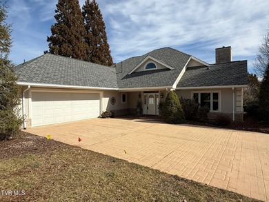 (private lake, pond, creek) Home For Sale in Jonesborough Tennessee