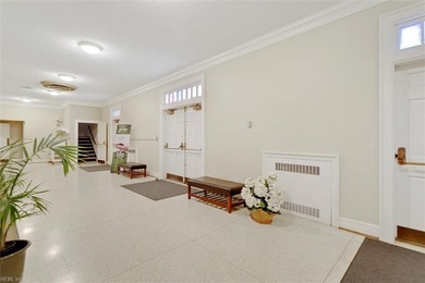 Beautiful building currently set up for church purposes. The - photo 7