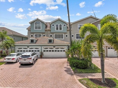 Lake Townhome/Townhouse Sale Pending in Palm Harbor, Florida