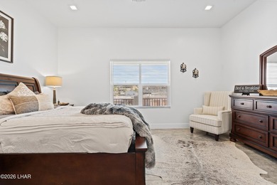 Gated, expansive, and built for the way you live--this nearly 6 - photo 22